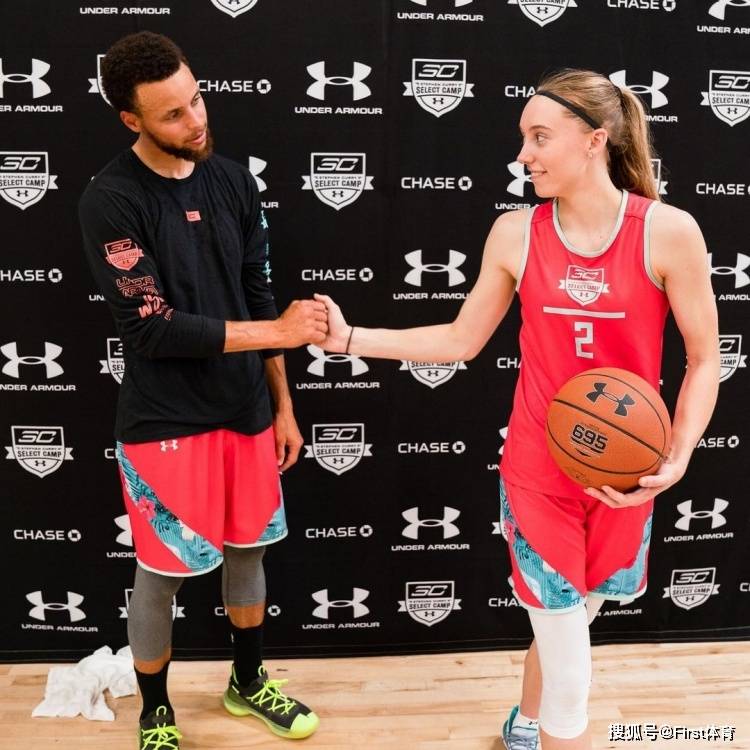 勒沃库森训练开放日；窗口期内部沟通引欢呼；荷甲在即；年轻球员得到机会的简单介绍-体育社区